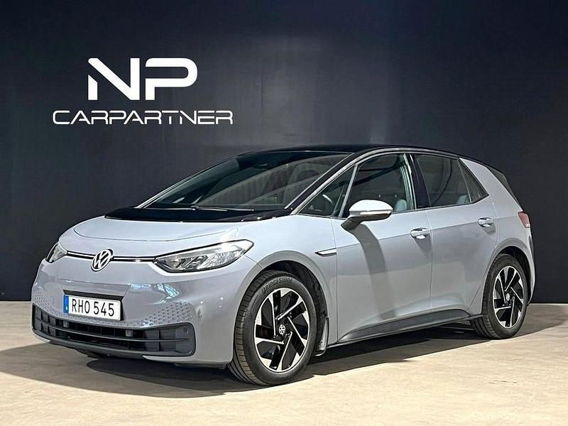 Grå Begagnad 2021 VW ID.3 Halvkombi | 209 900 kr (Superpris) - Bild 1/4