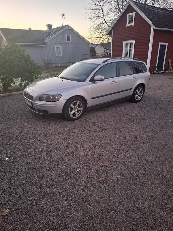 Begagnad Volvo V50 136 HK (100 kW) 2007 Kombi