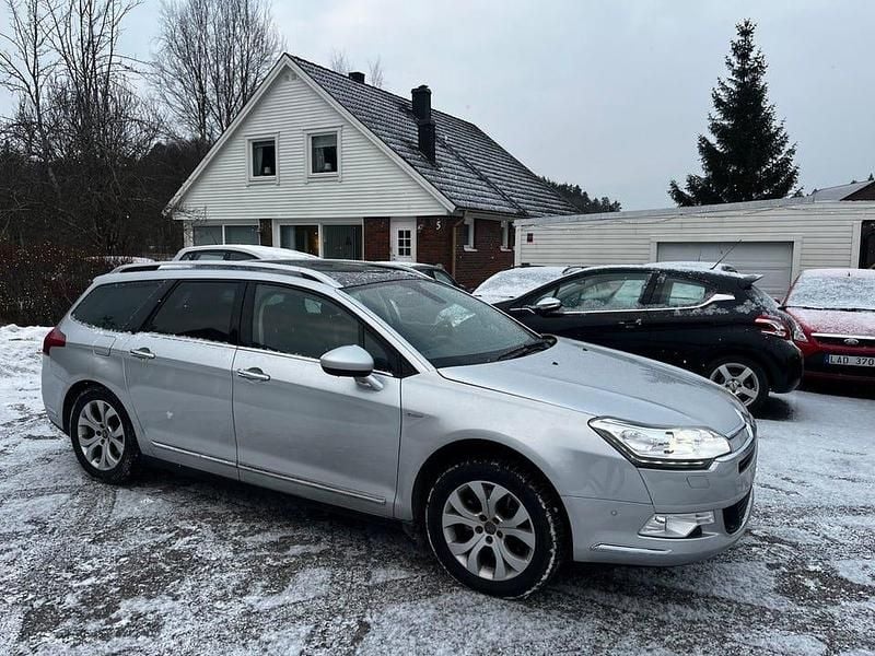 Begagnad Citroën C5 204 HK (150 kW) 2012 Silver Kombi