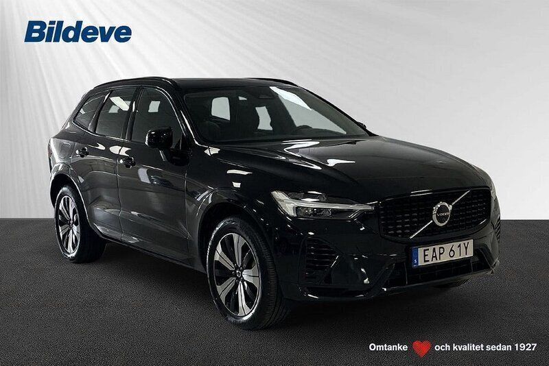 Svart Begagnad 2024 Volvo XC60 Plus SUV | 559 900 kr (Marknadspris) - Bild 1/4