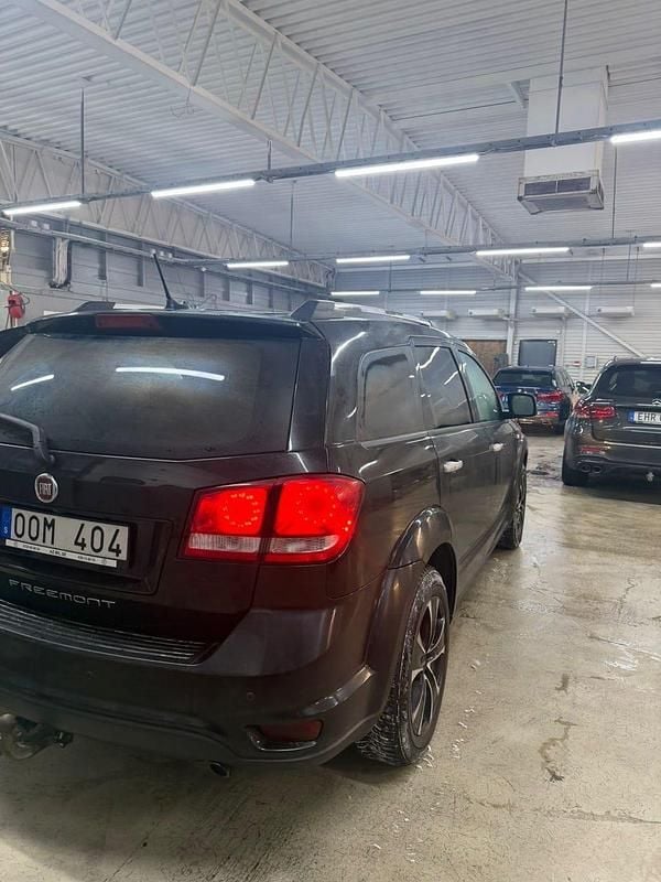 Begagnad Fiat Freemont 170 HK (125 kW) 2014 SUV