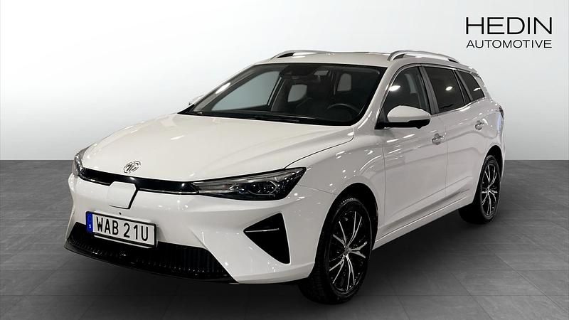 Begagnad MG MG5 EV Luxury 130 kW (177 HK) 2022 Vit (white) Kombi