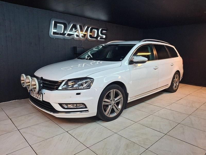 Vit Begagnad 2013 VW Passat GT Kombi | 79 900 kr (Marknadspris) - Bild 1/4