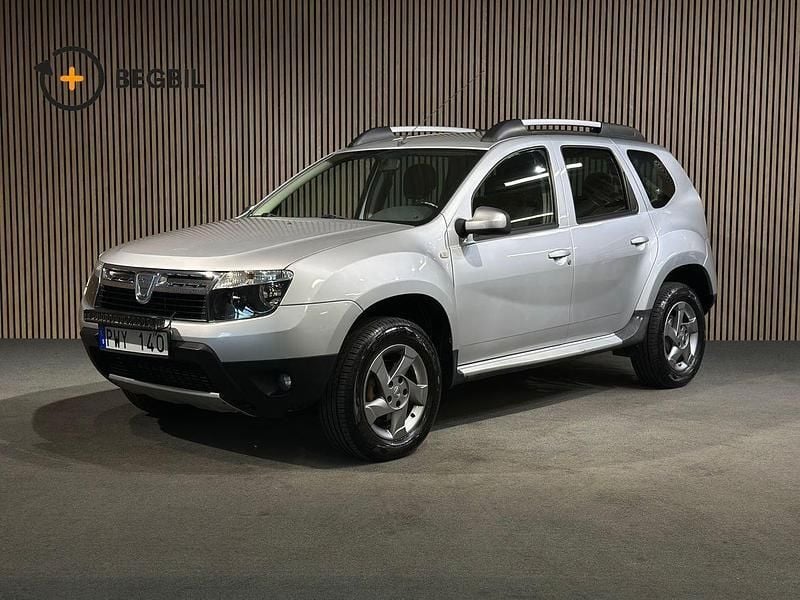 Silver Begagnad 2013 Dacia Duster SUV | 69 400 kr (Marknadspris) - Bild 1/4