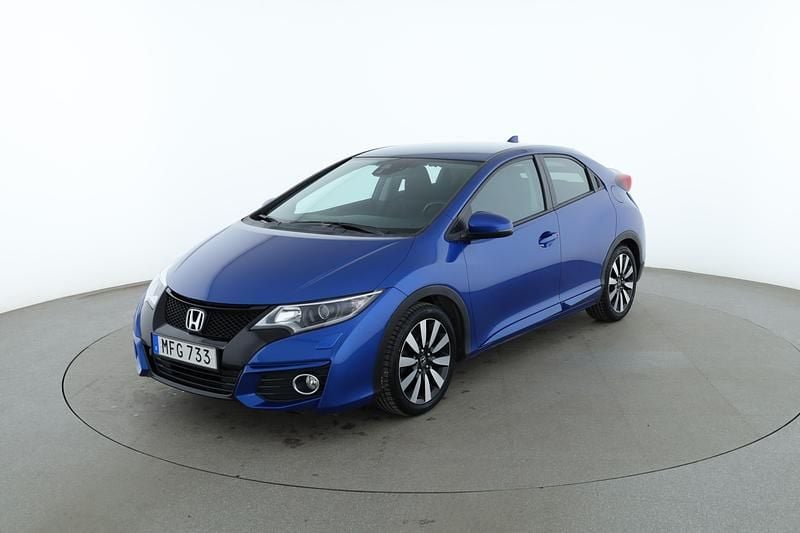 Blå Begagnad 2015 Honda Civic Sport Halvkombi | 132 000 kr (Bra pris) - Bild 1/4