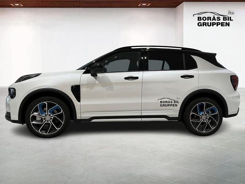 Ny Lynk & Co 01 283 HK (208 kW) 2025 Vit SUV