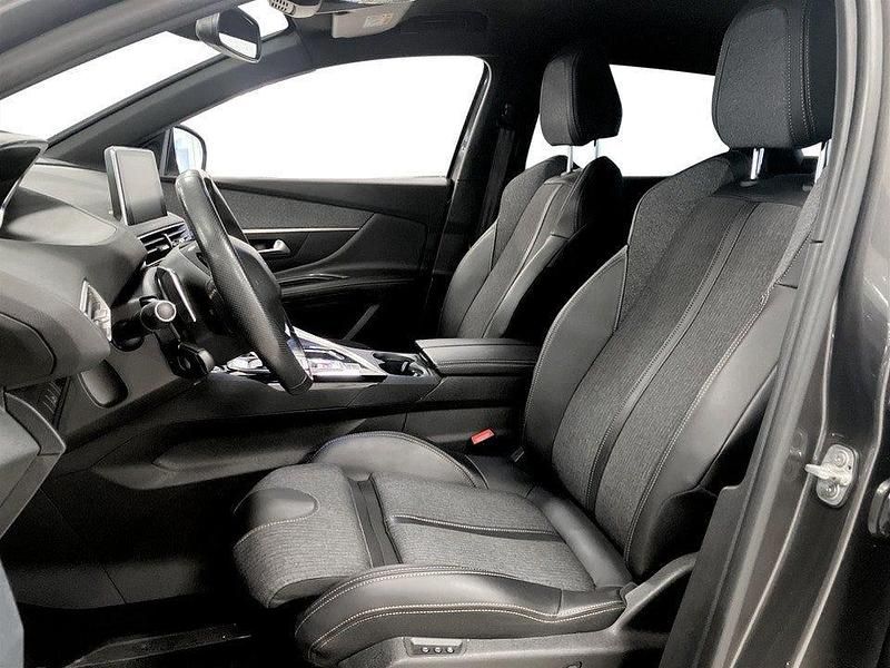 Begagnad Peugeot 3008 GT-line 165 HK (121 kW) 2017 Flerfärgad SUV