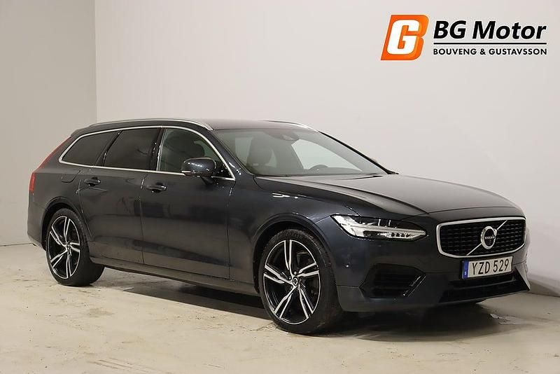 Grå Begagnad 2017 Volvo V90 R-Design Kombi | 344 800 kr (Dyr) - Bild 1/4