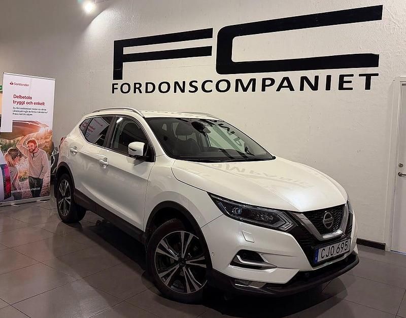 Vit Begagnad 2019 Nissan Qashqai 360º SUV | 179 900 kr (Marknadspris) - Bild 1/4