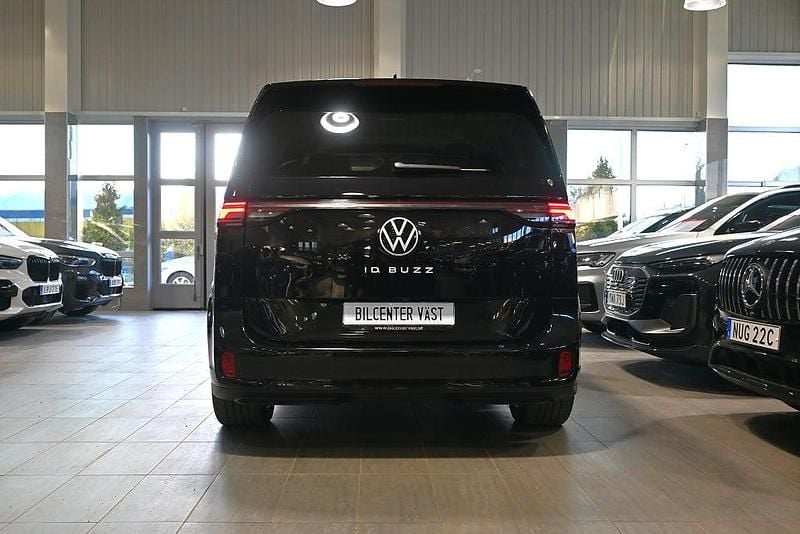 Begagnad VW ID. Buzz Comfortline 2023 Svart Minibuss