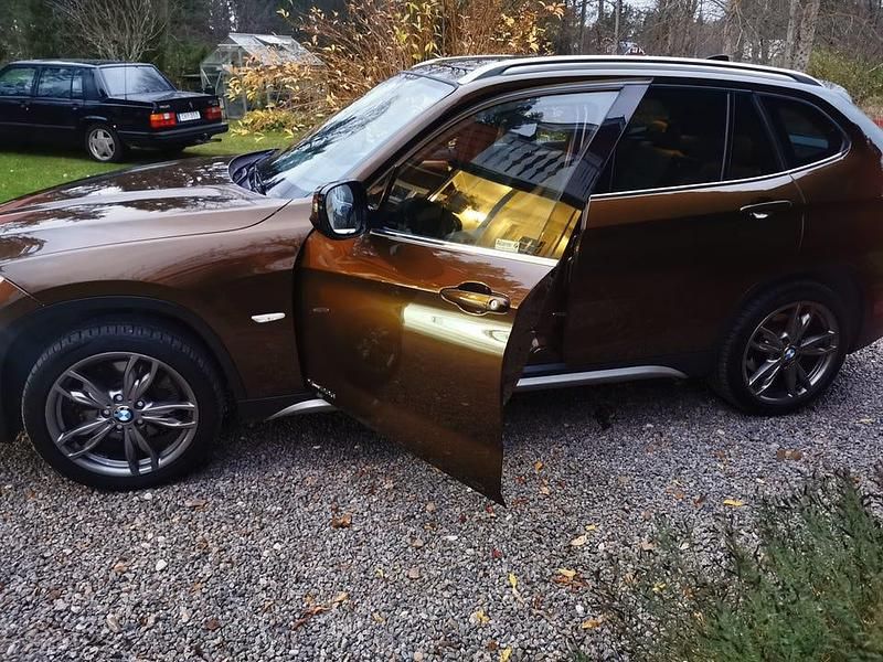 Begagnad 2012 BMW X1 SUV | 95 000 kr (Bra pris) - Bild 1/4