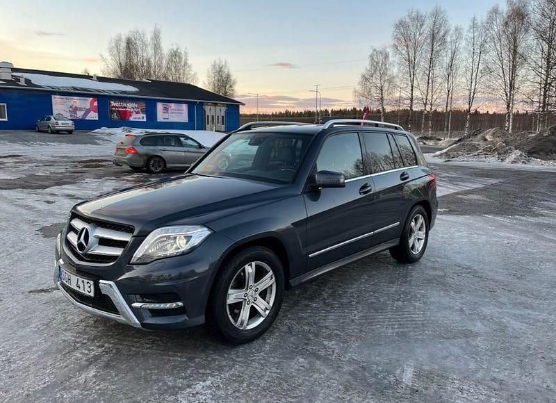 Begagnad Mercedes GLK220 170 HK (125 kW) 2013 Metallic SUV
