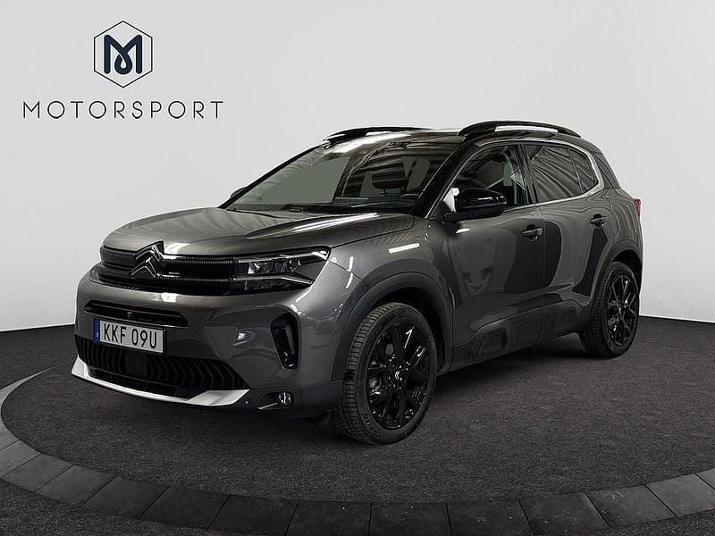 Grå metallic Begagnad 2024 Citroën C5 Aircross SUV | 279 900 kr (Marknadspris) - Bild 1/3