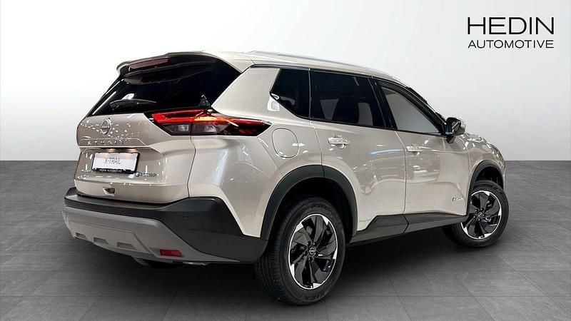 Ny Nissan X-Trail N-Connecta 2025 Beige SUV