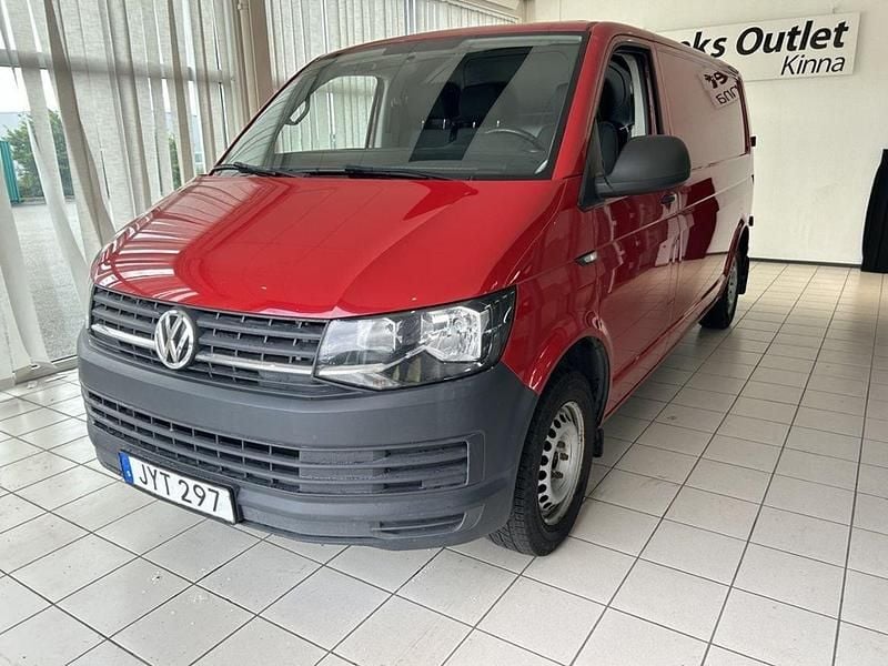 Röd Begagnad 2016 VW T6 Van | 139 900 kr (Bra pris) - Bild 1/4