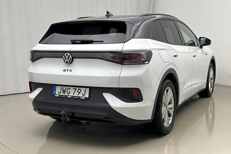 Begagnad VW ID.4 GTX 219 kW (299 HK) 2023 Vit SUV