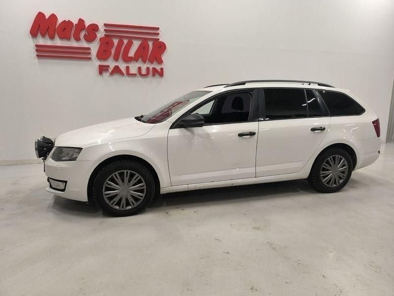 Begagnad Skoda Octavia 110 HK (80 kW) 2016 Vit Kombi