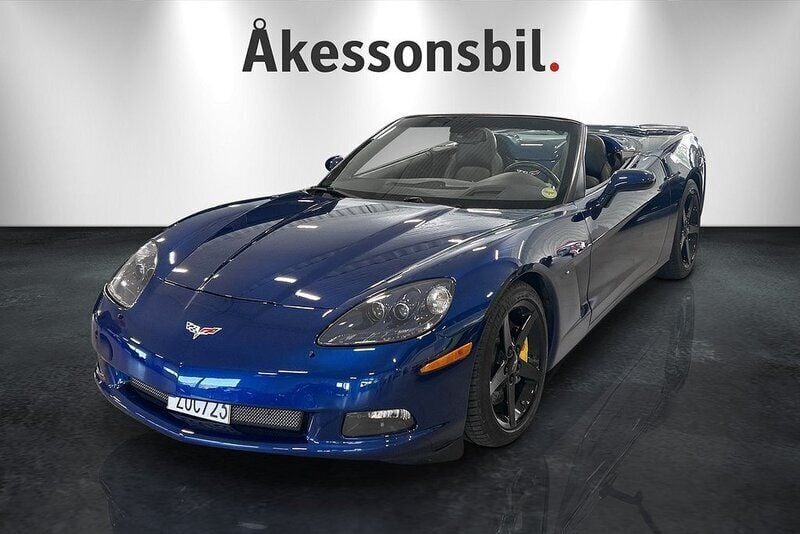 Mörkblå Begagnad 2005 Chevrolet Corvette C6 Cab | 319 000 kr (Marknadspris) - Bild 1/4