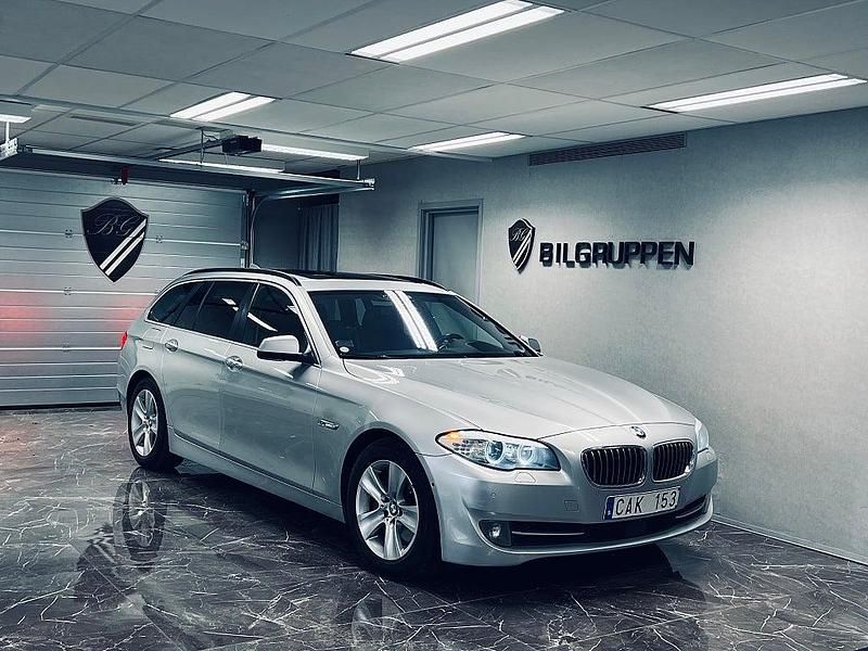 Begagnad BMW 535 306 HK (225 kW) 2011 Grå Kombi