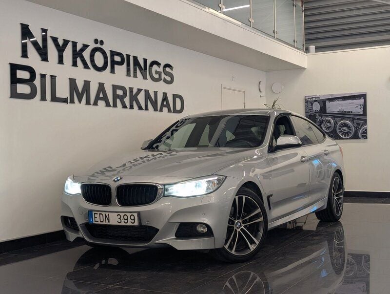 Silver Begagnad 2013 BMW 320 Gran Turismo M Performance Halvkombi | 144 900 kr (Lite dyr) - Bild 1/4