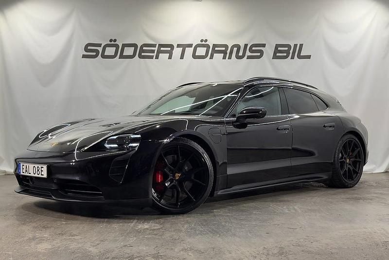 Svart Begagnad 2023 Porsche Taycan GTS Sport Turismo Sedan | 1 095 000 kr - Bild 1/4