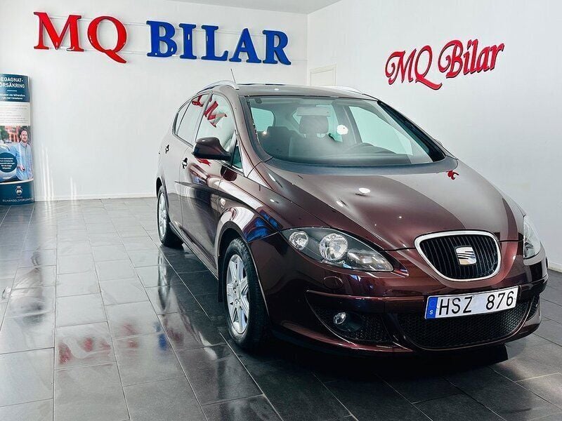 Mörkröd Begagnad 2008 Seat Altea XL Minibuss | 69 900 kr (Dyr) - Bild 1/4
