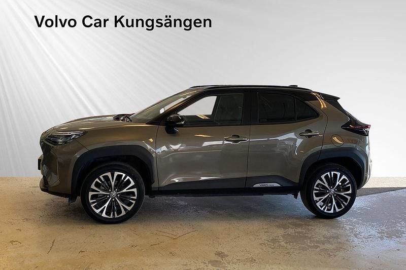Begagnad Toyota Yaris Cross Style 116 HK (85 kW) 2023 Grön SUV