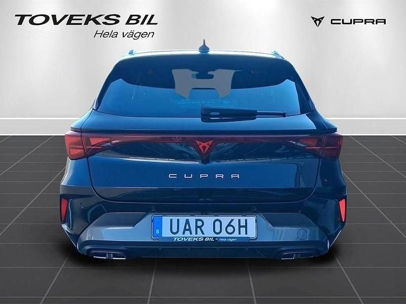Ny Cupra Leon 150 HK (110 kW) 2025 Svart