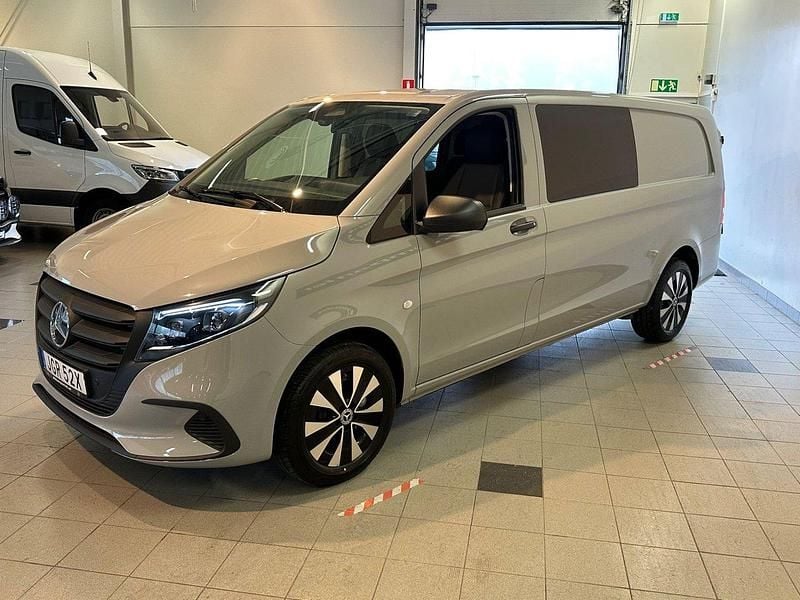 Ny Mercedes Vito 191 HK (140 kW) 2025 Grå Van