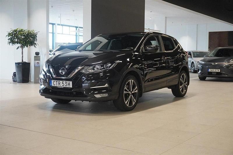 Svart Begagnad 2019 Nissan Qashqai 360º SUV | 194 800 kr (Marknadspris) - Bild 1/4