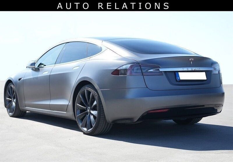 Begagnad Tesla Model S Long Range AWD 397 kW (541 HK) 2020 Halvkombi
