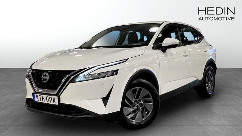 Vit (white) Begagnad 2022 Nissan Qashqai Acenta SUV | 219 900 kr (Bra pris) - Bild 1/4