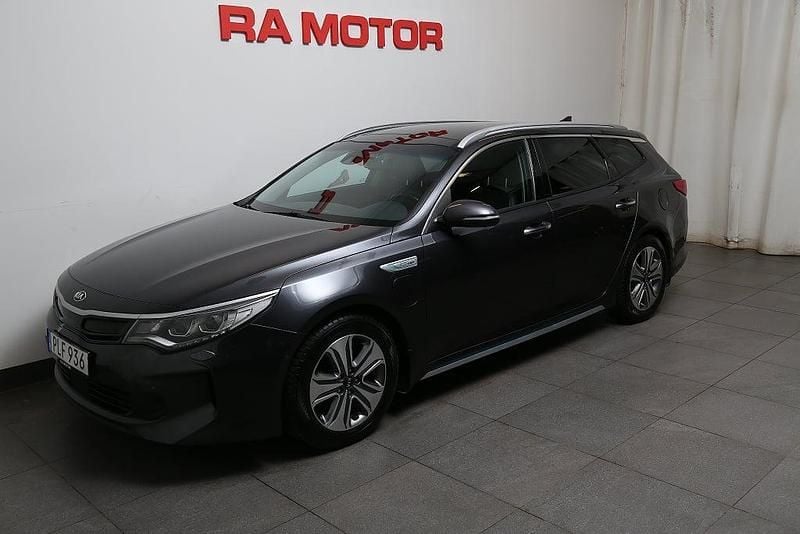 Grå Begagnad 2017 Kia Optima Sport Kombi | 159 900 kr (Marknadspris) - Bild 1/2