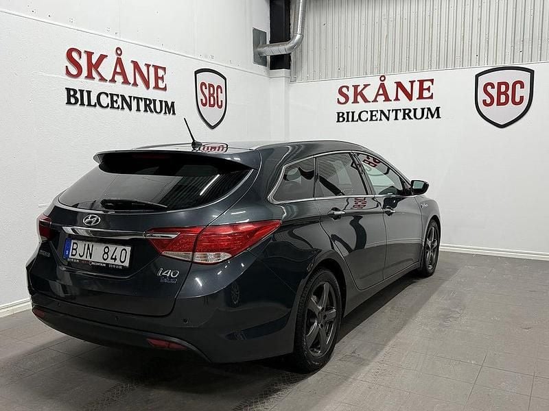 Begagnad Hyundai i40 136 HK (100 kW) 2012 Grå Kombi