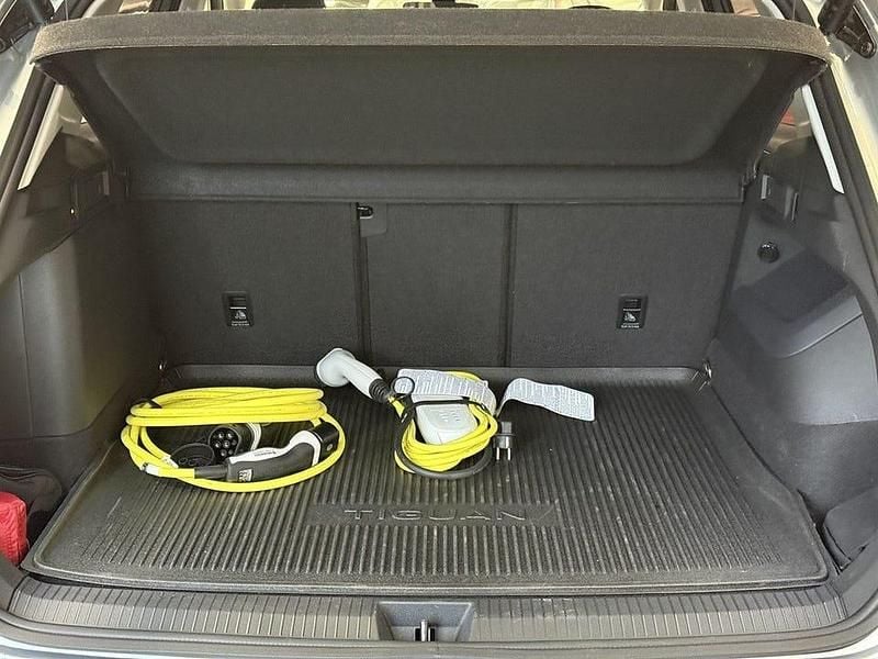 Begagnad VW Tiguan Life 150 HK (110 kW) 2025 Silver SUV