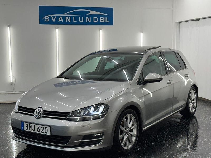 Silver Begagnad 2013 VW Golf VII GT Halvkombi | 119 800 kr (Lite dyr) - Bild 1/4