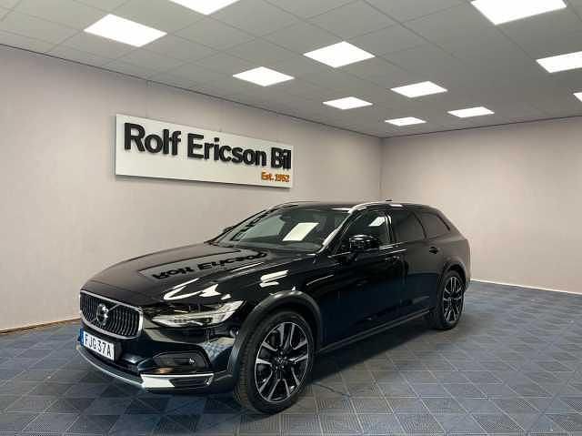 Begagnad 2022 Volvo V90 CC Kombi | 399 500 kr (Marknadspris) - Bild 1/4