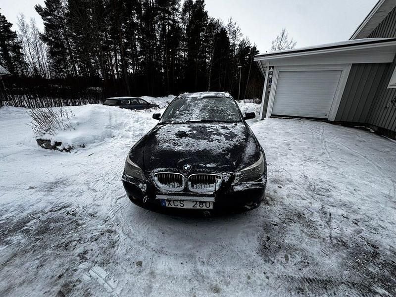 Begagnad BMW 530 231 HK (169 kW) 2006 Kombi
