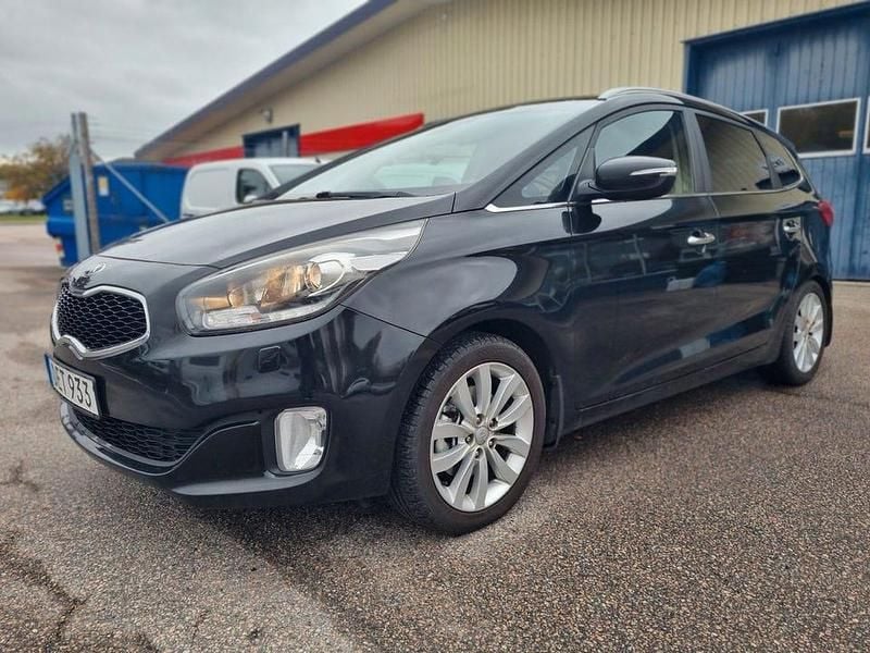 Svart Begagnad 2014 Kia Carens Minibuss | 62 000 kr (Marknadspris) - Bild 1/4