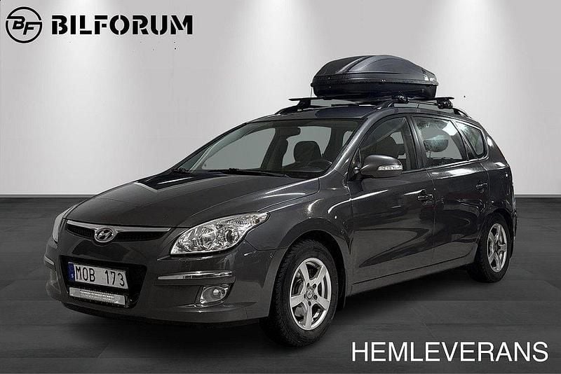 Grå Begagnad 2008 Hyundai i30 Kombi | 64 800 kr (Lite dyr) - Bild 1/4