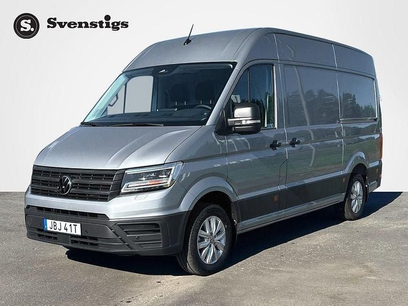Silver (oyster silver metallic) Ny 2025 VW Crafter Van | 653 125 kr (Superpris) - Bild 1/4