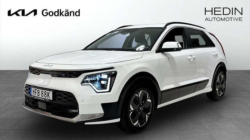 Vit Begagnad 2022 Kia Niro SUV | 319 900 kr - Bild 1/4