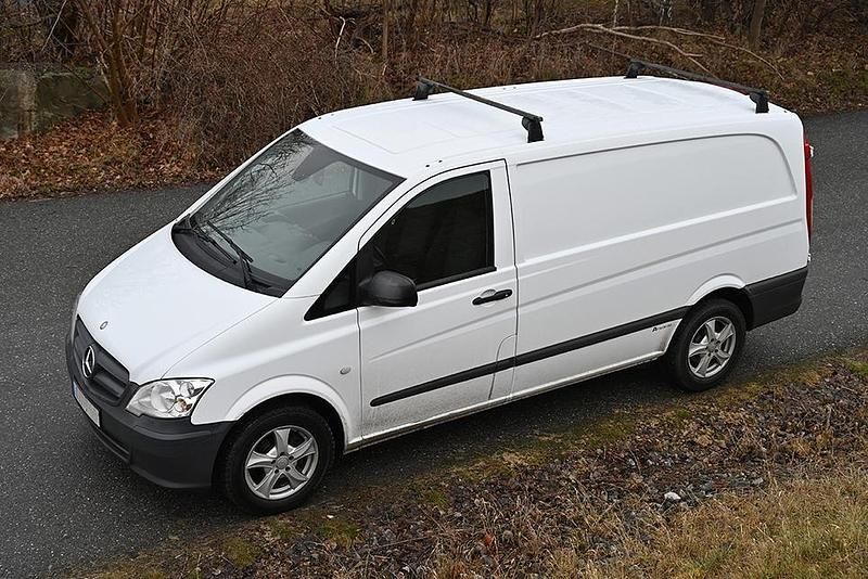 Vit Begagnad 2014 Mercedes Vito Minibuss | 109 000 kr (Superpris) - Bild 1/4