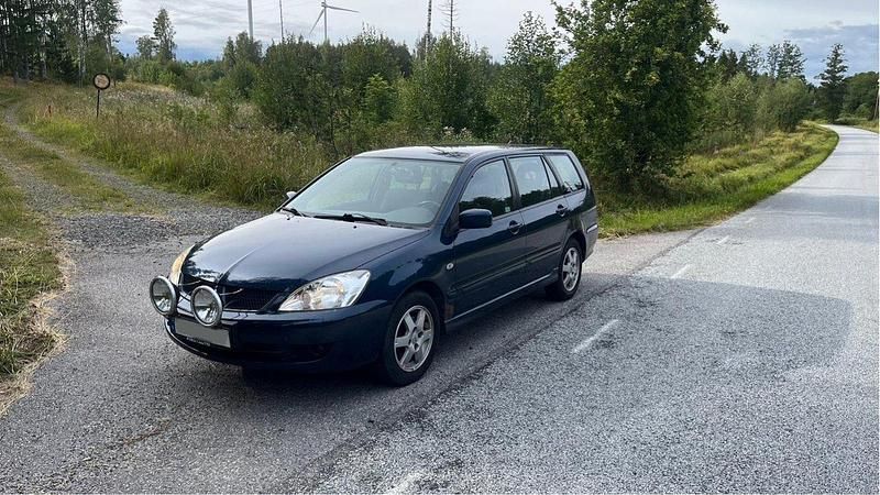 Begagnad 2007 Mitsubishi Lancer Kombi | 16 000 kr (Marknadspris) - Bild 1/4