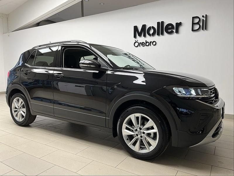 Svart Ny 2026 VW T-Cross SUV | 327 200 kr (Marknadspris) - Bild 1/4