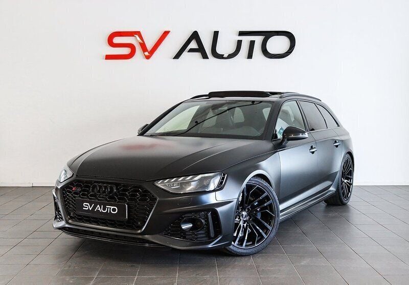 Svart Begagnad 2019 Audi RS4 Advanced Plus Kombi | 549 900 kr (Marknadspris) - Bild 1/4