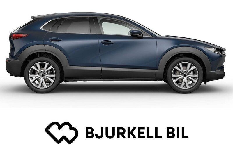 Deep crystal blue mica Ny 2025 Mazda CX-30 Exclusive-Line SUV | 370 600 kr (Marknadspris) - Bild 1/4