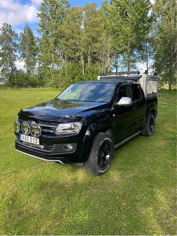 Svart Begagnad 2016 VW Amarok Highline Pickup | 269 000 kr (Dyr) - Bild 1/4