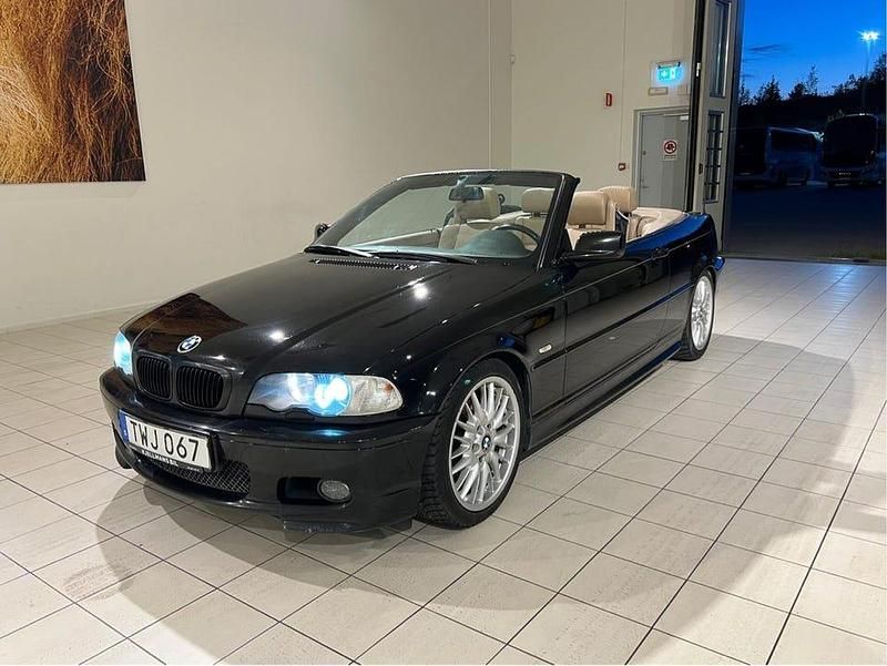 Begagnad 2002 BMW 320 M Sport Cab | 74 900 kr - Bild 1/4