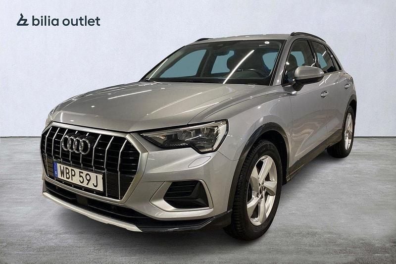 Silver Begagnad 2021 Audi Q3 Proline SUV | 289 000 kr (Marknadspris) - Bild 1/4